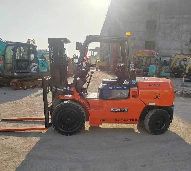 Toyota FD50 - Diesel forklift: picture 4 Toyota FD50 - Diesel forklift: picture 4