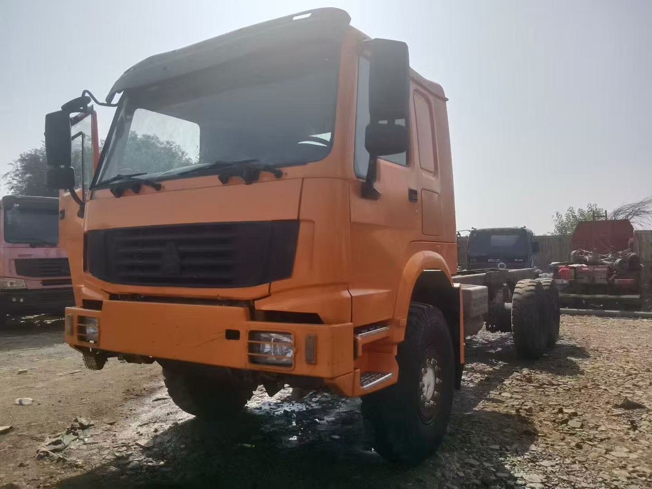 SINOTRUK HOWO - Tractor unit: picture 2 SINOTRUK HOWO - Tractor unit: picture 2
