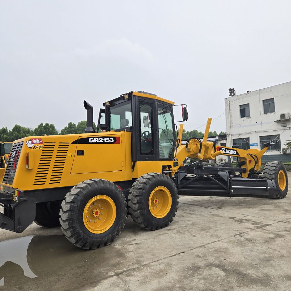 XCMG GR2153 - Grader: picture 4 XCMG GR2153 - Grader: picture 4