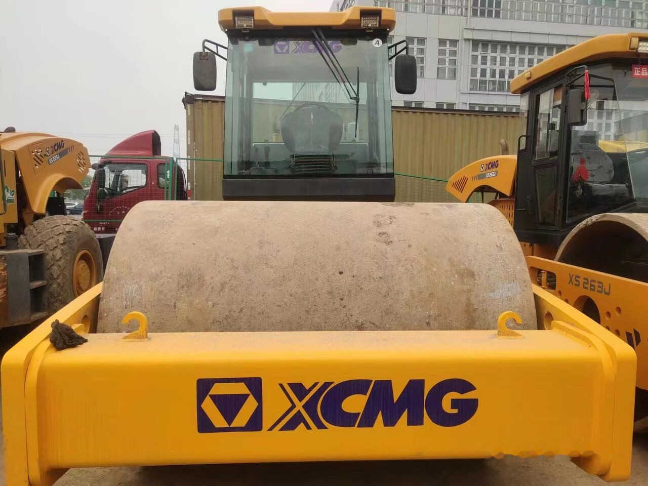 XCMG XS223J - Compactor: picture 4 XCMG XS223J - Compactor: picture 4