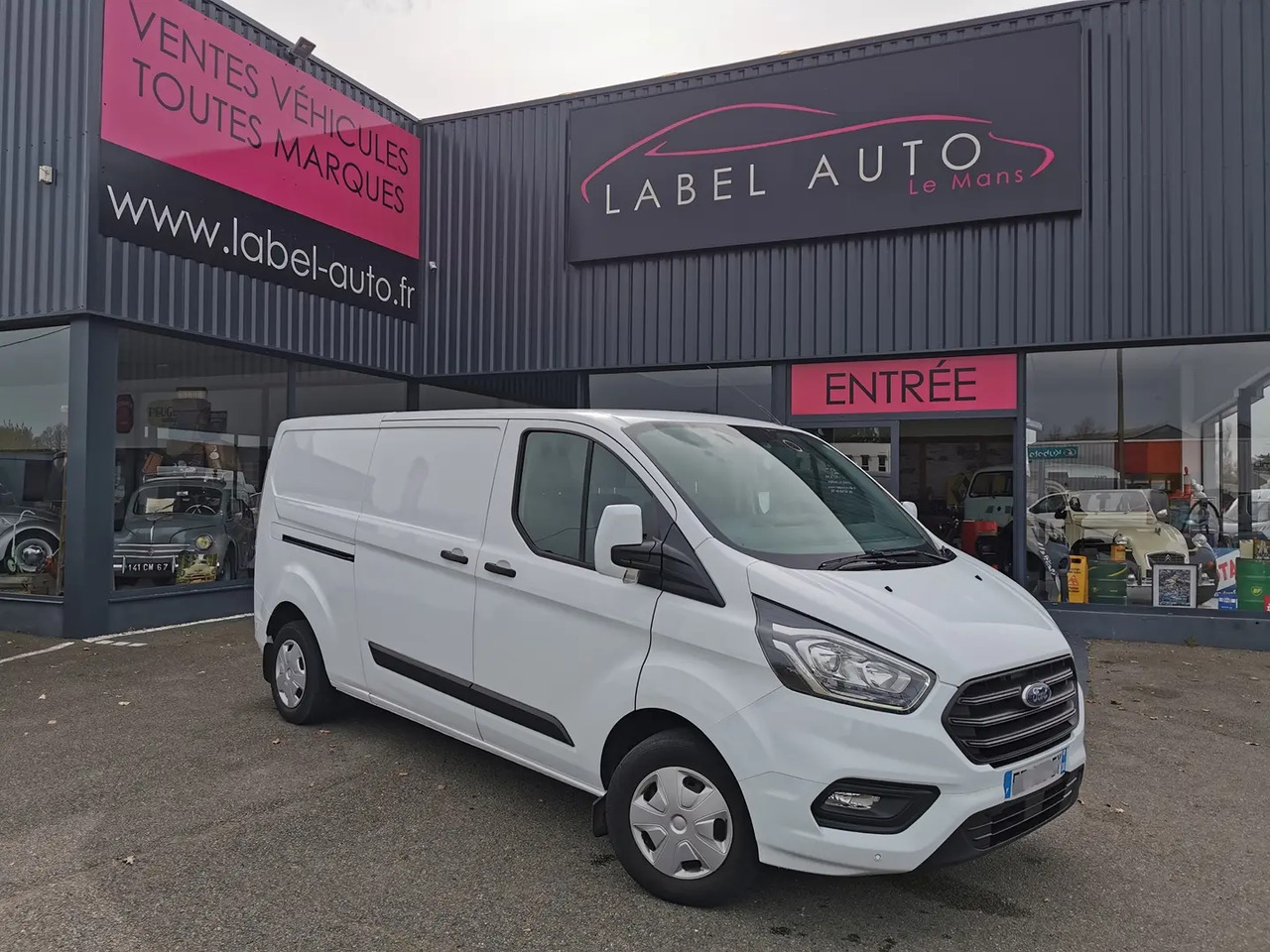 Ford Transit Custom 300 L2H1 2.0 ECOBLUE 130 TREND BUSINESS 7CV - Panel van: picture 1 Ford Transit Custom 300 L2H1 2.0 ECOBLUE 130 TREND BUSINESS 7CV - Panel van: picture 1