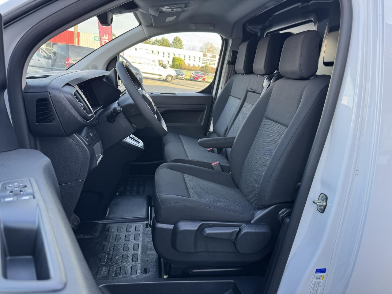 OPEL Vivaro XL 2.0 BlueHDi - 145CH EAT8 S&S FOURGON - Panel van: picture 4 OPEL Vivaro XL 2.0 BlueHDi - 145CH EAT8 S&S FOURGON - Panel van: picture 4