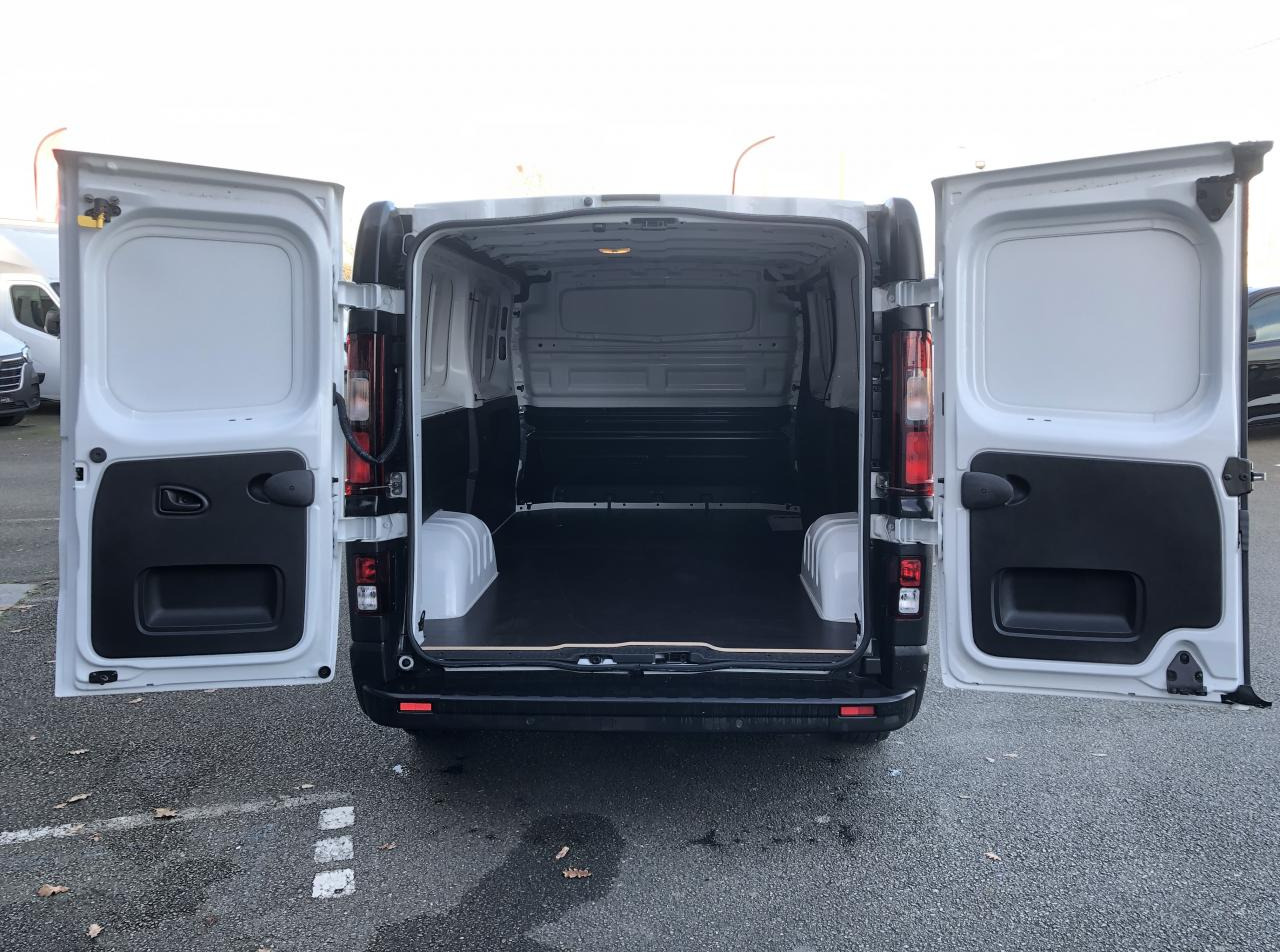 RENAULT 2 places Trafic L2H1 3000 Kg 2.0 Blue dCi - 130 L2H1 - Panel van: picture 3 RENAULT 2 places Trafic L2H1 3000 Kg 2.0 Blue dCi - 130 L2H1 - Panel van: picture 3