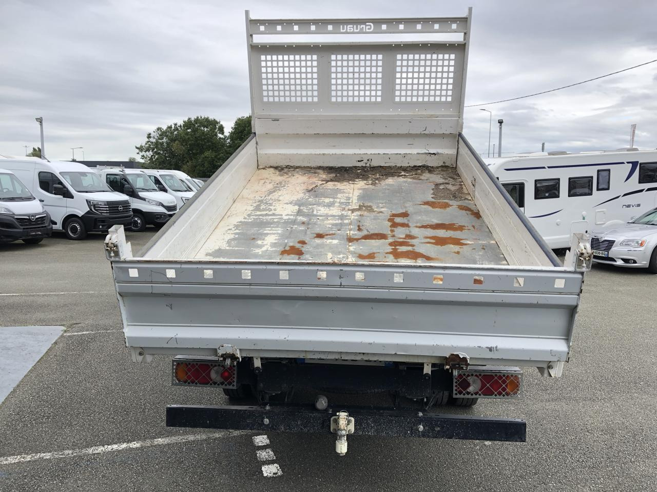 RENAULT MASTER 3T5 BENNE COFFRE RJ 2.3 DCI 145CH PROPULSION - Tipper van: picture 3 RENAULT MASTER 3T5 BENNE COFFRE RJ 2.3 DCI 145CH PROPULSION - Tipper van: picture 3