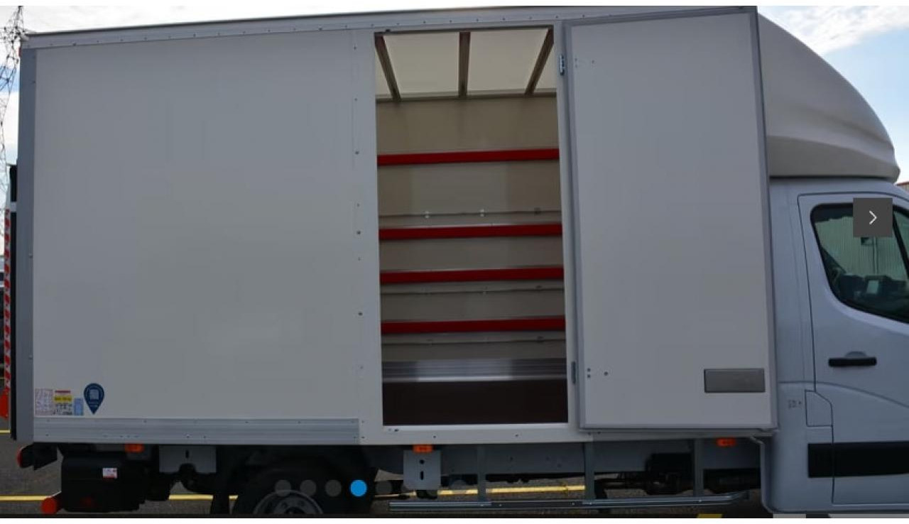 RENAULT Master Confort R3500RJ L4 2.3 dCi - 165 III TRANSPORTS SPECIFIQUES GRAND VOLUME Grand Volume 20m3 P - Closed box van: picture 5 RENAULT Master Confort R3500RJ L4 2.3 dCi - 165 III TRANSPORTS SPECIFIQUES GRAND VOLUME Grand Volume 20m3 P - Closed box van: picture 5