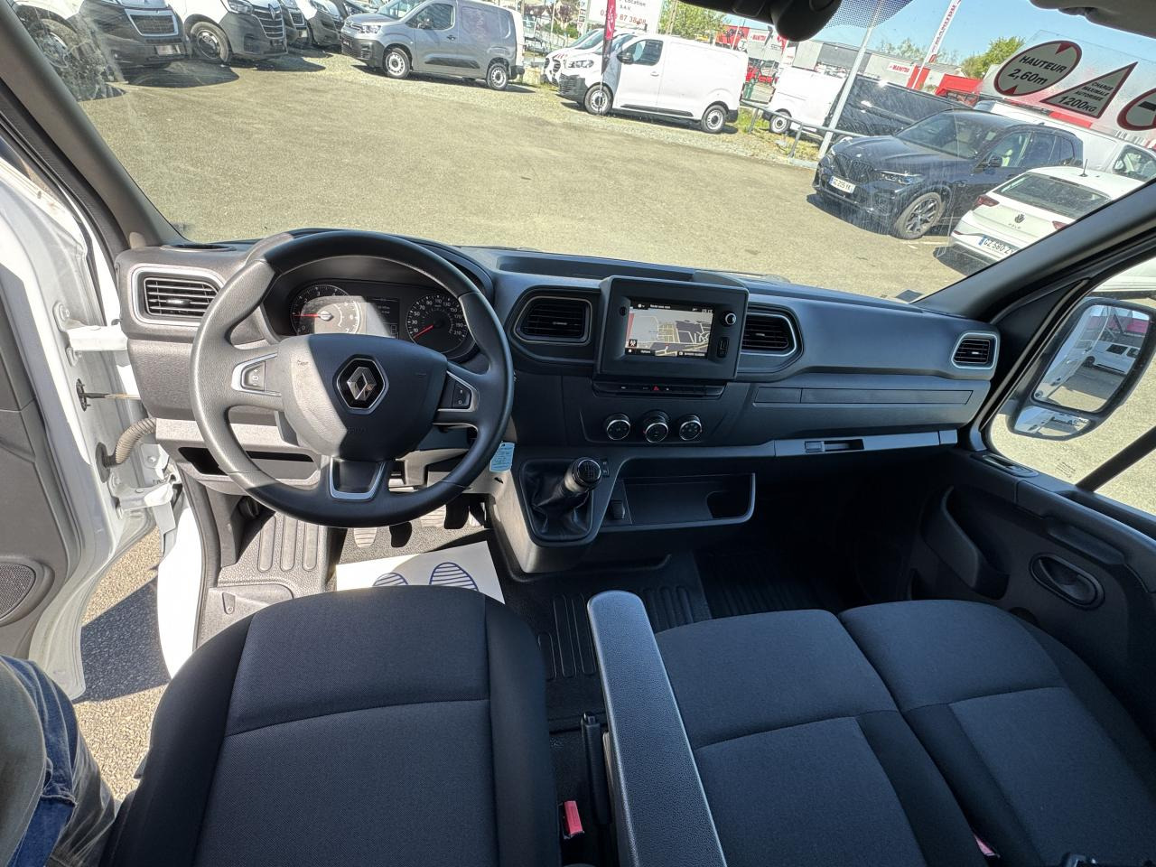 RENAULT Master Grand Confort F3500 L3H2 2.3 Blue dCi 135 ch Fourgon - Panel van: picture 4 RENAULT Master Grand Confort F3500 L3H2 2.3 Blue dCi 135 ch Fourgon - Panel van: picture 4