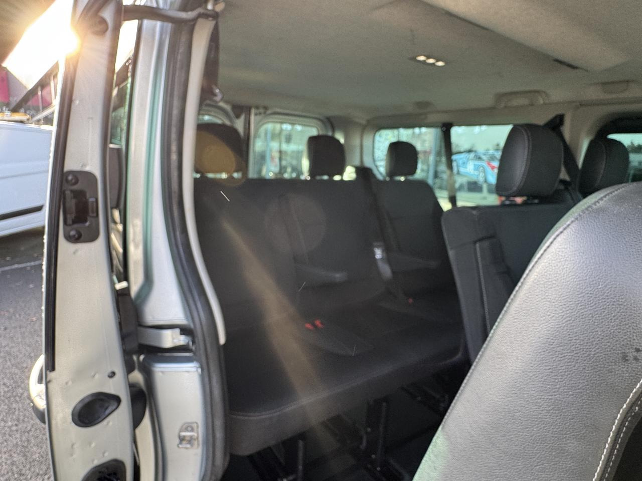 RENAULT Trafic L2 2.0 Energy dCi - 150 - S&S III COMBI Combi Zen L2H1 PHASE 3 - Combi van: picture 5 RENAULT Trafic L2 2.0 Energy dCi - 150 - S&S III COMBI Combi Zen L2H1 PHASE 3 - Combi van: picture 5