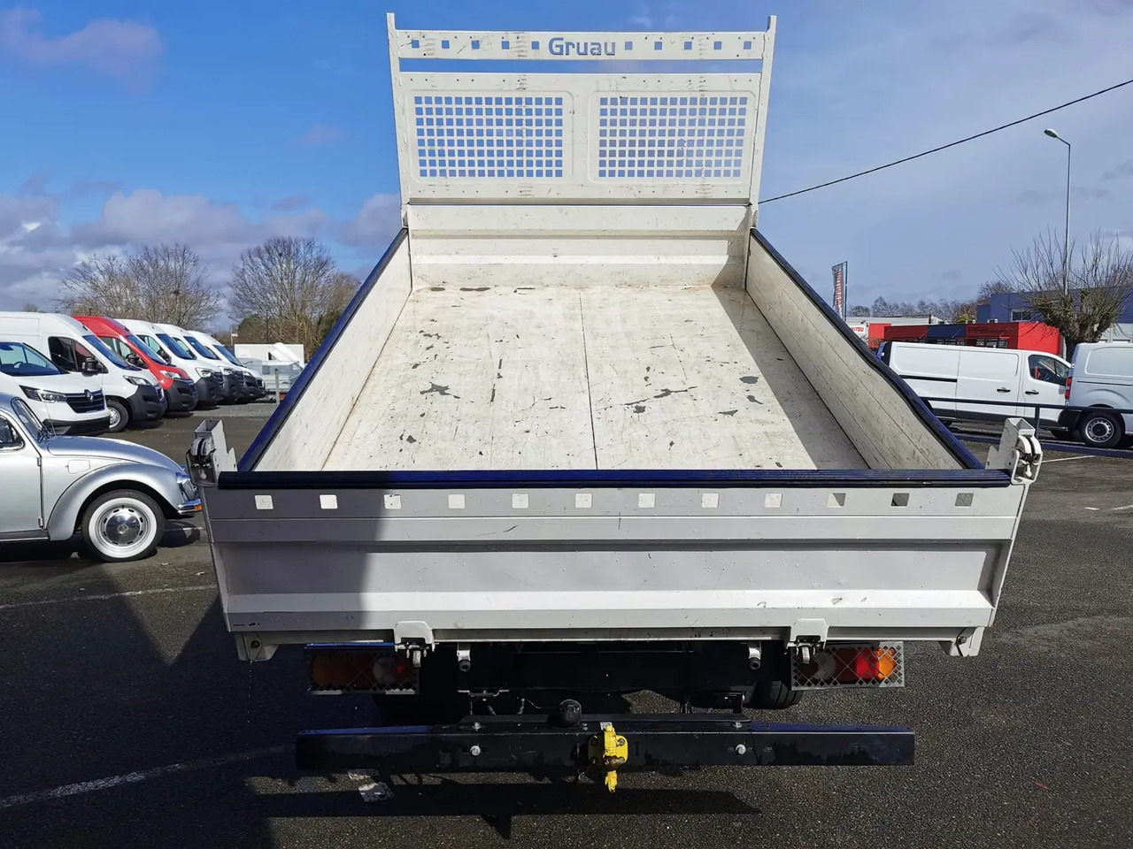 Renault Master RJ3500 L3 2.3 BLUE DCI 130CH EUROVI - Tipper van: picture 4 Renault Master RJ3500 L3 2.3 BLUE DCI 130CH EUROVI - Tipper van: picture 4