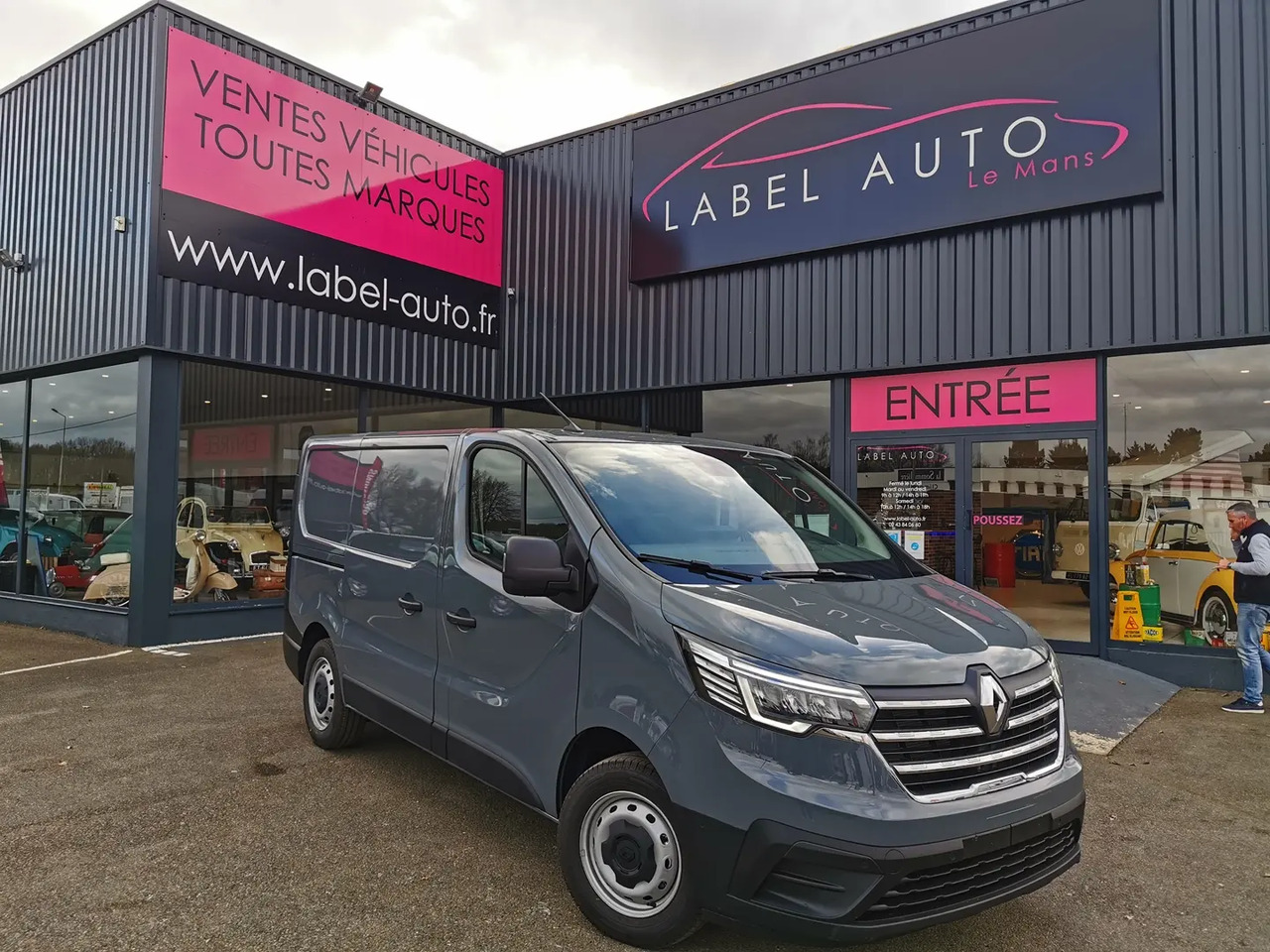 Renault Trafic L2H1 3T 2.0 BLUE DCI 170CH ADVANCE - Panel van: picture 1 Renault Trafic L2H1 3T 2.0 BLUE DCI 170CH ADVANCE - Panel van: picture 1