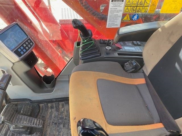 Crawler excavator Doosan DX 235 LC: picture 25