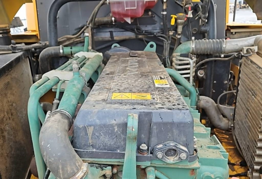 Articulated dumper Volvo A 40 E: picture 21