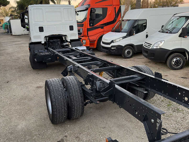 EUROCARGO 160E25 BALESTRATO - Cab chassis truck: picture 2 EUROCARGO 160E25 BALESTRATO - Cab chassis truck: picture 2