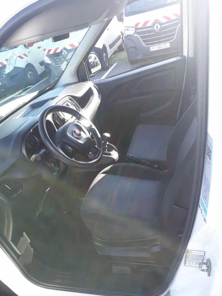 Fiat Doblo 105cv Frigo - Refrigerated delivery van: picture 2 Fiat Doblo 105cv Frigo - Refrigerated delivery van: picture 2