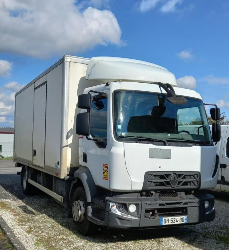 Renault D 4X2 180cv - Box truck: picture 2 Renault D 4X2 180cv - Box truck: picture 2