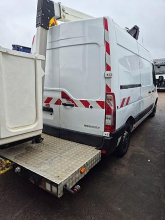 Renault Master Fourgon L2H2 130 cv Nacelle KLUBB K32 - Truck mounted aerial platform: picture 2 Renault Master Fourgon L2H2 130 cv Nacelle KLUBB K32 - Truck mounted aerial platform: picture 2