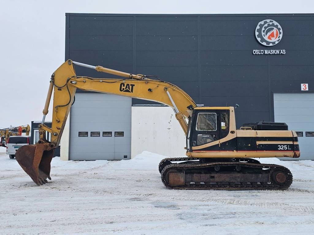 CAT 325 L - Crawler excavator: picture 2 CAT 325 L - Crawler excavator: picture 2