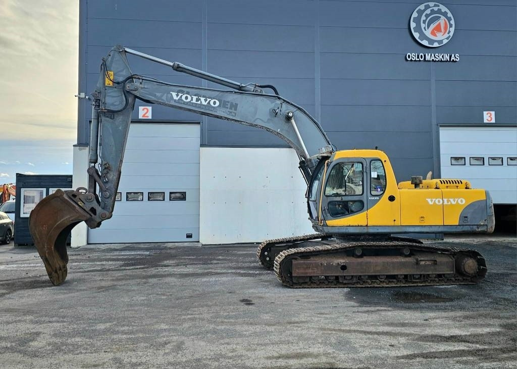 Volvo EC 240 LC - Crawler excavator: picture 2 Volvo EC 240 LC - Crawler excavator: picture 2