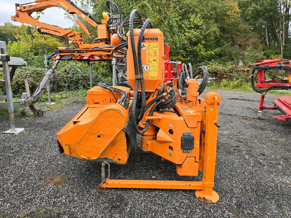 Dücker DUA 700 für Fendt Deutz Böschungsmäher Böschungsmulcher Traktor Bankettmäher 800 600 Mulag Una MHU - Mower: picture 4 Dücker DUA 700 für Fendt Deutz Böschungsmäher Böschungsmulcher Traktor Bankettmäher 800 600 Mulag Una MHU - Mower: picture 4