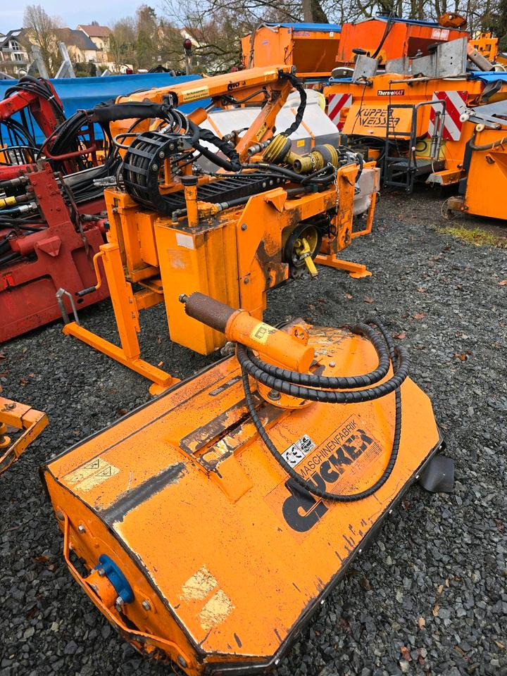 Dücker UNA 200 Mähausleger Böschungsmulcher Böschungsmäher Seitenmulcher Multicar Ladog Bucher Unimog - Boom mower: picture 4 Dücker UNA 200 Mähausleger Böschungsmulcher Böschungsmäher Seitenmulcher Multicar Ladog Bucher Unimog - Boom mower: picture 4