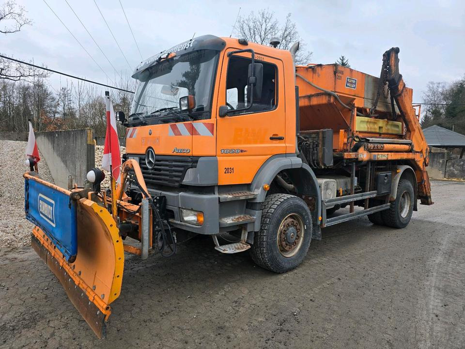 Mercedes-Benz Atego 1828 AK Absetzkipper Meiller Schmidt Schneepflug Küpper-Weisser Salzstreuer Allrad - Snow removal vehicle: picture 1 Mercedes-Benz Atego 1828 AK Absetzkipper Meiller Schmidt Schneepflug Küpper-Weisser Salzstreuer Allrad - Snow removal vehicle: picture 1
