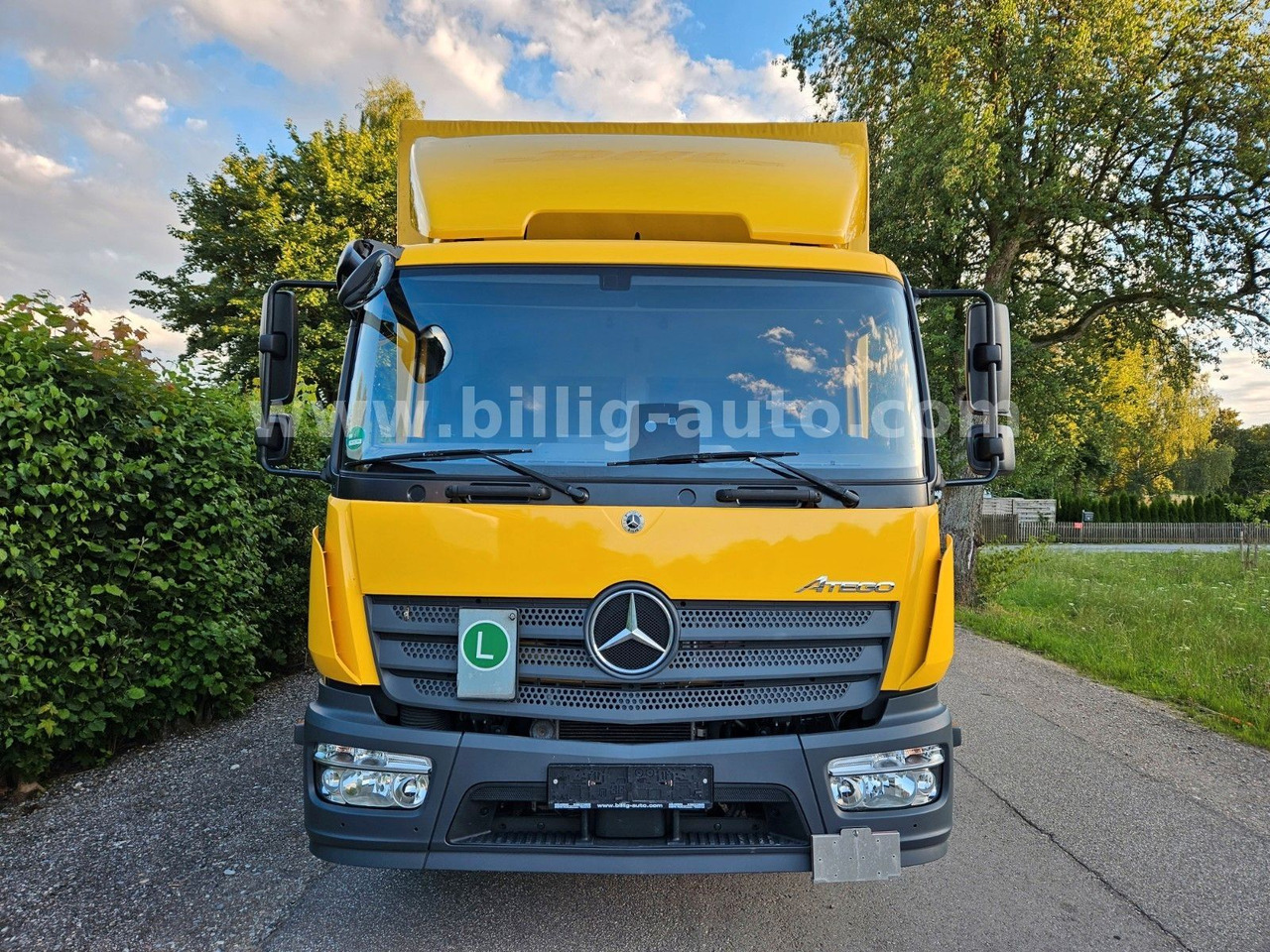 Mercedes-Benz Atego 1327 L * BREMS/SPUR-ASS*DIFF.*LBW*AHK*7.2m - Curtain side truck: picture 4 Mercedes-Benz Atego 1327 L * BREMS/SPUR-ASS*DIFF.*LBW*AHK*7.2m - Curtain side truck: picture 4
