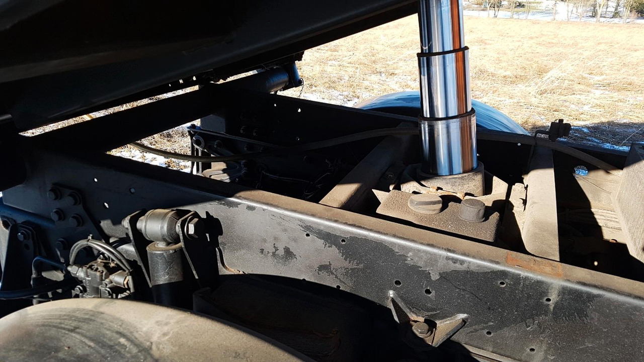 Unimog U400 405/12*HYDROSTAT*VARIOPILOT*Euro4*Kipper - Tipper: picture 4 Unimog U400 405/12*HYDROSTAT*VARIOPILOT*Euro4*Kipper - Tipper: picture 4