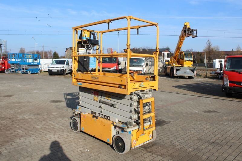 Imer podnośnik nożycowy elektryczny 9 m Imer IM7380 - Scissor lift: picture 3 Imer podnośnik nożycowy elektryczny 9 m Imer IM7380 - Scissor lift: picture 3
