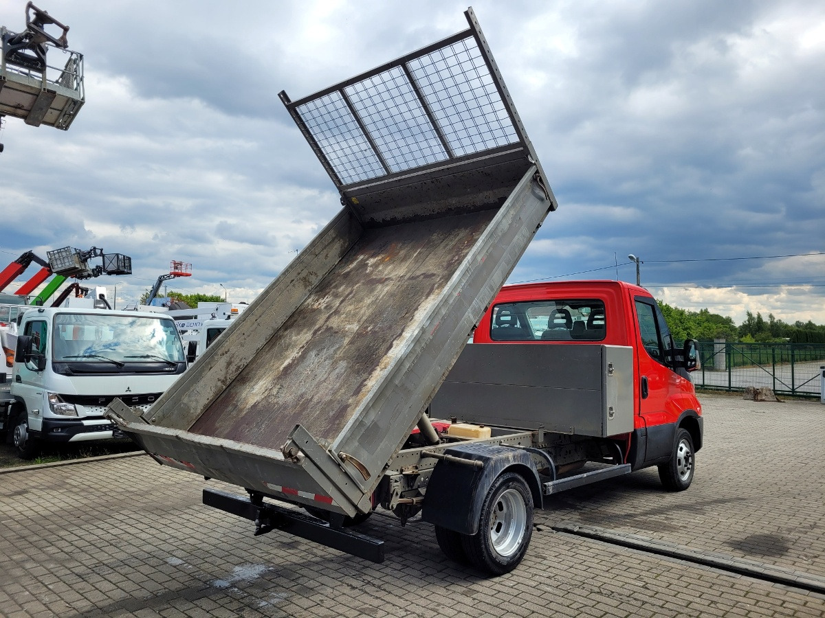 Iveco Daily 35C13 wywrotka kipper benne dump truck - Tipper van: picture 3 Iveco Daily 35C13 wywrotka kipper benne dump truck - Tipper van: picture 3