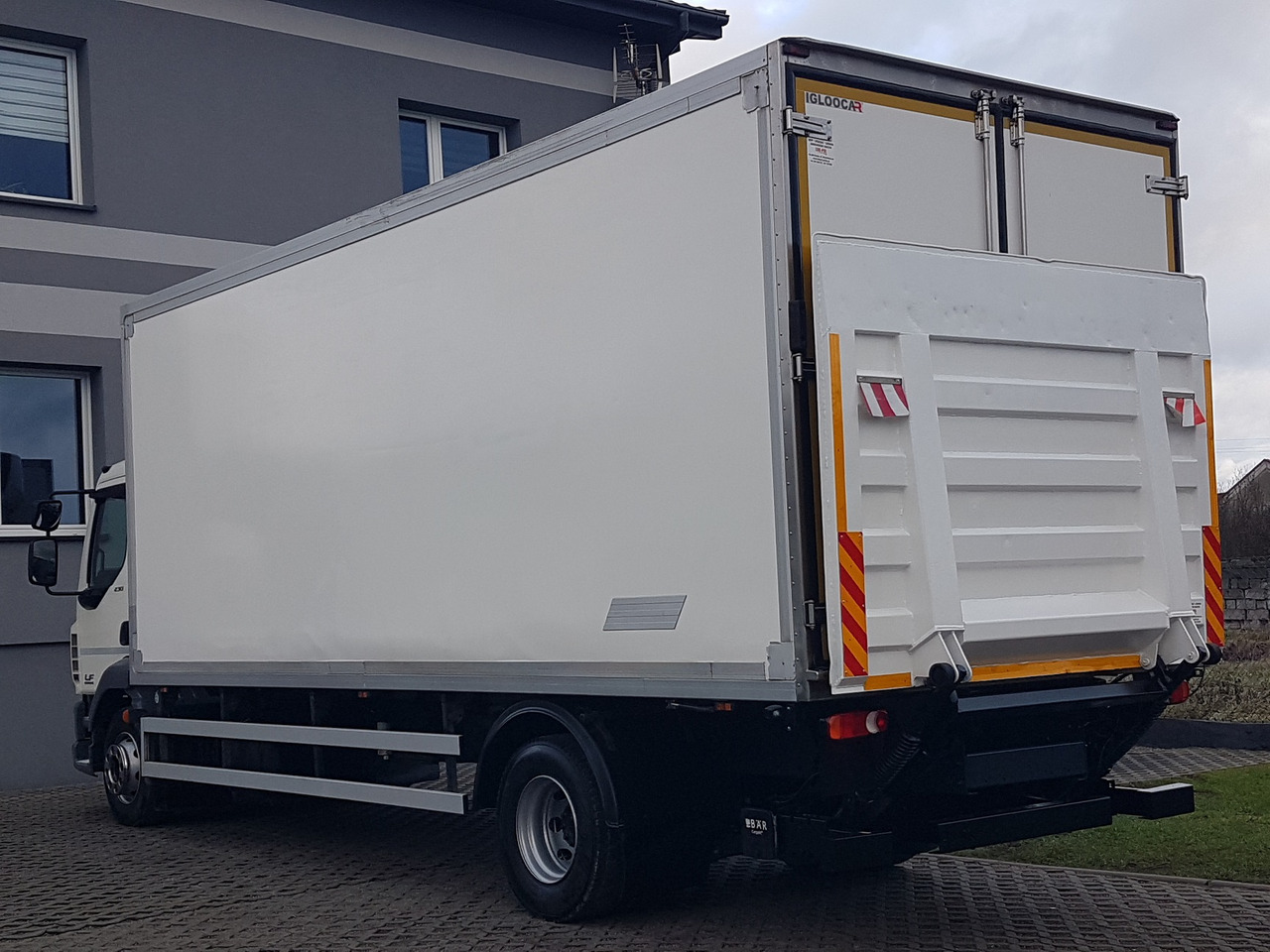 DAF LF230 16T WINDA CHŁODNIA 16EP 6,58x2,48x2,38 KLIMA IZOTERMA MROŹNIA - Refrigerator truck: picture 3 DAF LF230 16T WINDA CHŁODNIA 16EP 6,58x2,48x2,38 KLIMA IZOTERMA MROŹNIA - Refrigerator truck: picture 3