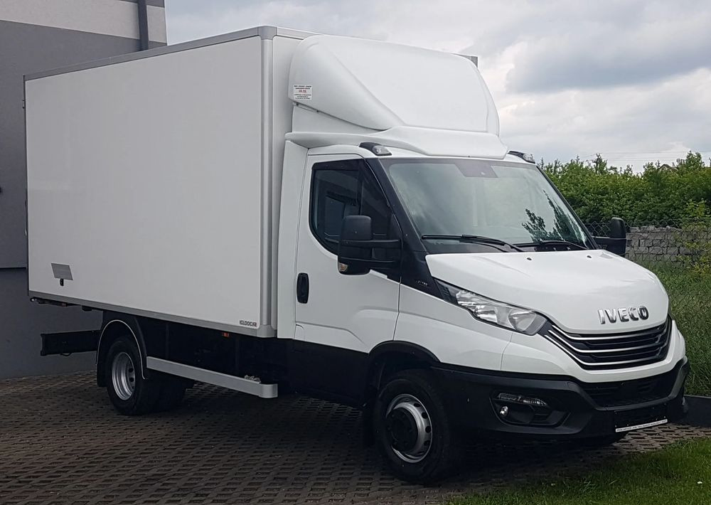 Iveco 72-180 DAILY 8EP KONTENER IZOTERMA 4,16x2,10x2,09 DMC 7200 KG KLIMATRONIK TEMPOMAT KRAJOWY - Box truck: picture 1 Iveco 72-180 DAILY 8EP KONTENER IZOTERMA 4,16x2,10x2,09 DMC 7200 KG KLIMATRONIK TEMPOMAT KRAJOWY - Box truck: picture 1