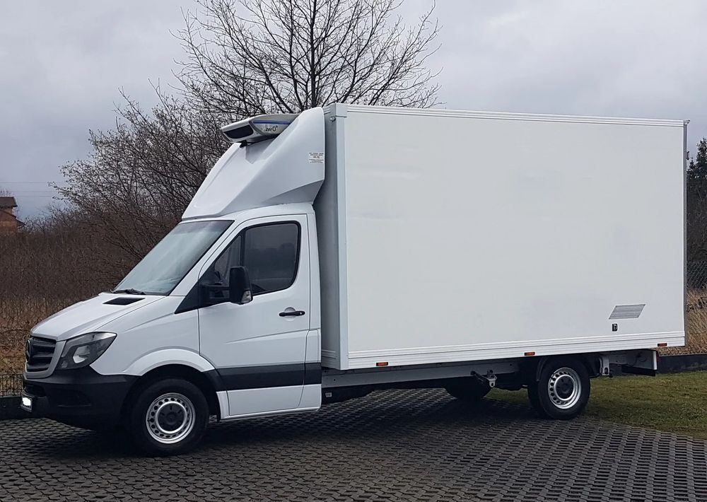 Mercedes-Benz Sprinter CHŁODNIA IZOTERMA 8EP AGREGAT ZANOTTI 4,22x2,15x2,30 KLIMA 314 CDI - Refrigerated delivery van: picture 2 Mercedes-Benz Sprinter CHŁODNIA IZOTERMA 8EP AGREGAT ZANOTTI 4,22x2,15x2,30 KLIMA 314 CDI - Refrigerated delivery van: picture 2