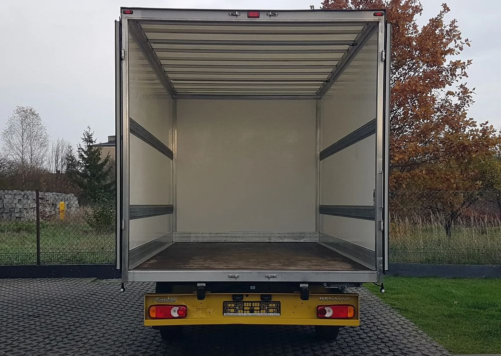 Renault MASTER KONTENER 8EP 4,21x2,23x2,22 KLIMA KRAJOWY MANUAL 6-BIEGÓW - Closed box van: picture 5 Renault MASTER KONTENER 8EP 4,21x2,23x2,22 KLIMA KRAJOWY MANUAL 6-BIEGÓW - Closed box van: picture 5