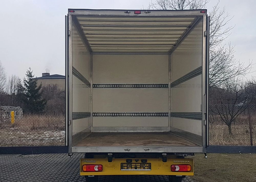 Renault MASTER KONTENER 8EP 4,21x2,23x2,22 KLIMA KRAJOWY MANUAL 6-BIEGÓW - Closed box van: picture 4 Renault MASTER KONTENER 8EP 4,21x2,23x2,22 KLIMA KRAJOWY MANUAL 6-BIEGÓW - Closed box van: picture 4