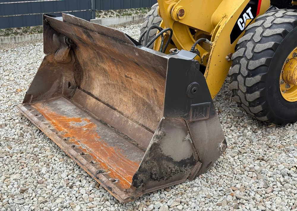 Caterpillar * CAT 907 H  * Ładowarka * Sprowadzona * Bardzo Dobry Stan - Wheel loader: picture 2 Caterpillar * CAT 907 H  * Ładowarka * Sprowadzona * Bardzo Dobry Stan - Wheel loader: picture 2