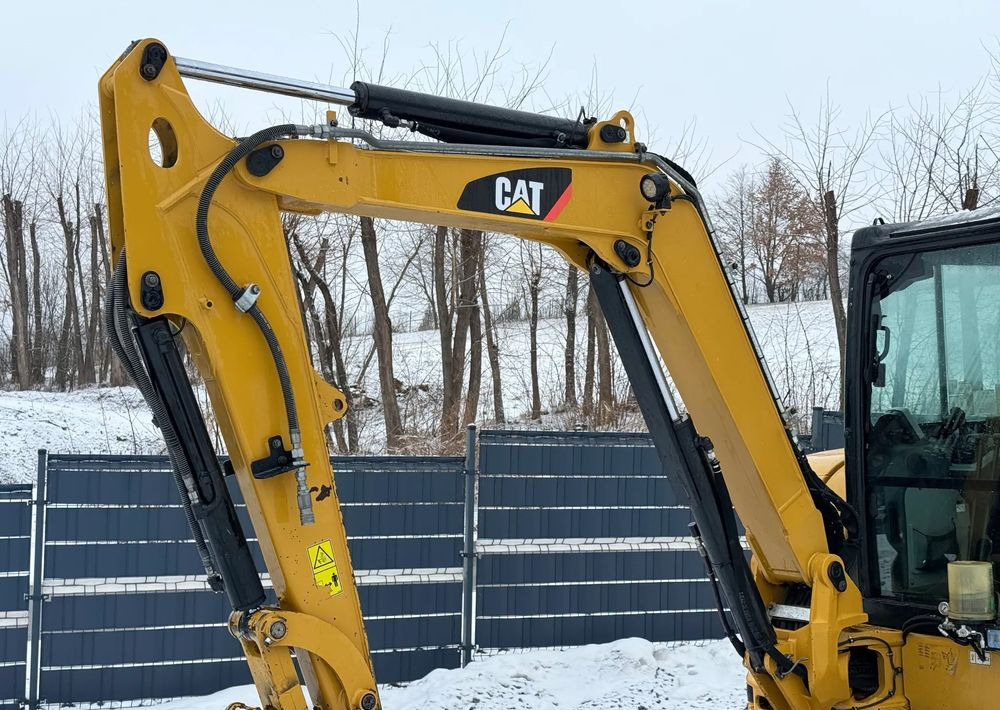 Caterpillar * Minikoparka * CAT 305.5 E CR * Sprowadzona * Caterpillar - Mini excavator: picture 4 Caterpillar * Minikoparka * CAT 305.5 E CR * Sprowadzona * Caterpillar - Mini excavator: picture 4