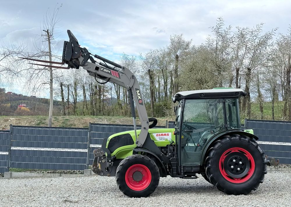 Farm tractor Claas * Ciągnik Traktor CLAAS 240 F NEXOS * 4x4 * Sadowniczy * Tur MX F304 * TUZ * Wałek WOM: picture 7 Farm tractor Claas * Ciągnik Traktor CLAAS 240 F NEXOS * 4x4 * Sadowniczy * Tur MX F304 * TUZ * Wałek WOM: picture 7