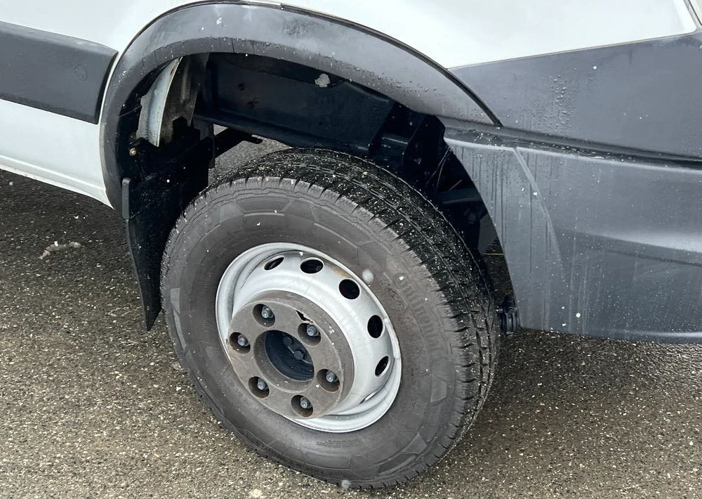 Iveco * IVECO 70C17 * Allrad *4x4* Stan Perfekcyjny * Sprowadzony ( Kamper Kiper Wywrotka ) - Box truck: picture 5 Iveco * IVECO 70C17 * Allrad *4x4* Stan Perfekcyjny * Sprowadzony ( Kamper Kiper Wywrotka ) - Box truck: picture 5