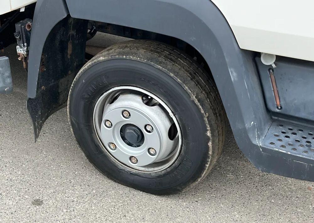 MAN MAN 8-180 KONTENER WINDA ZAŁADOWCZA - Box truck: picture 5 MAN MAN 8-180 KONTENER WINDA ZAŁADOWCZA - Box truck: picture 5