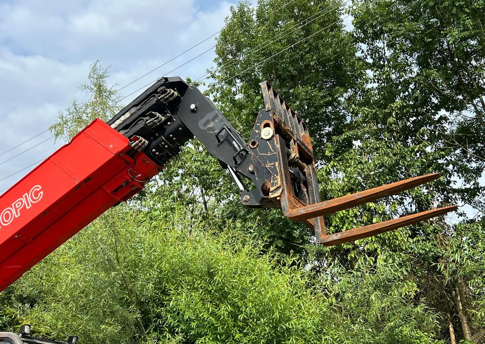 Manitou ŁADOWARKA TELESKOPOWA MANITOU MRT 2150 STAN IDEALNY - Telescopic handler: picture 4 Manitou ŁADOWARKA TELESKOPOWA MANITOU MRT 2150 STAN IDEALNY - Telescopic handler: picture 4
