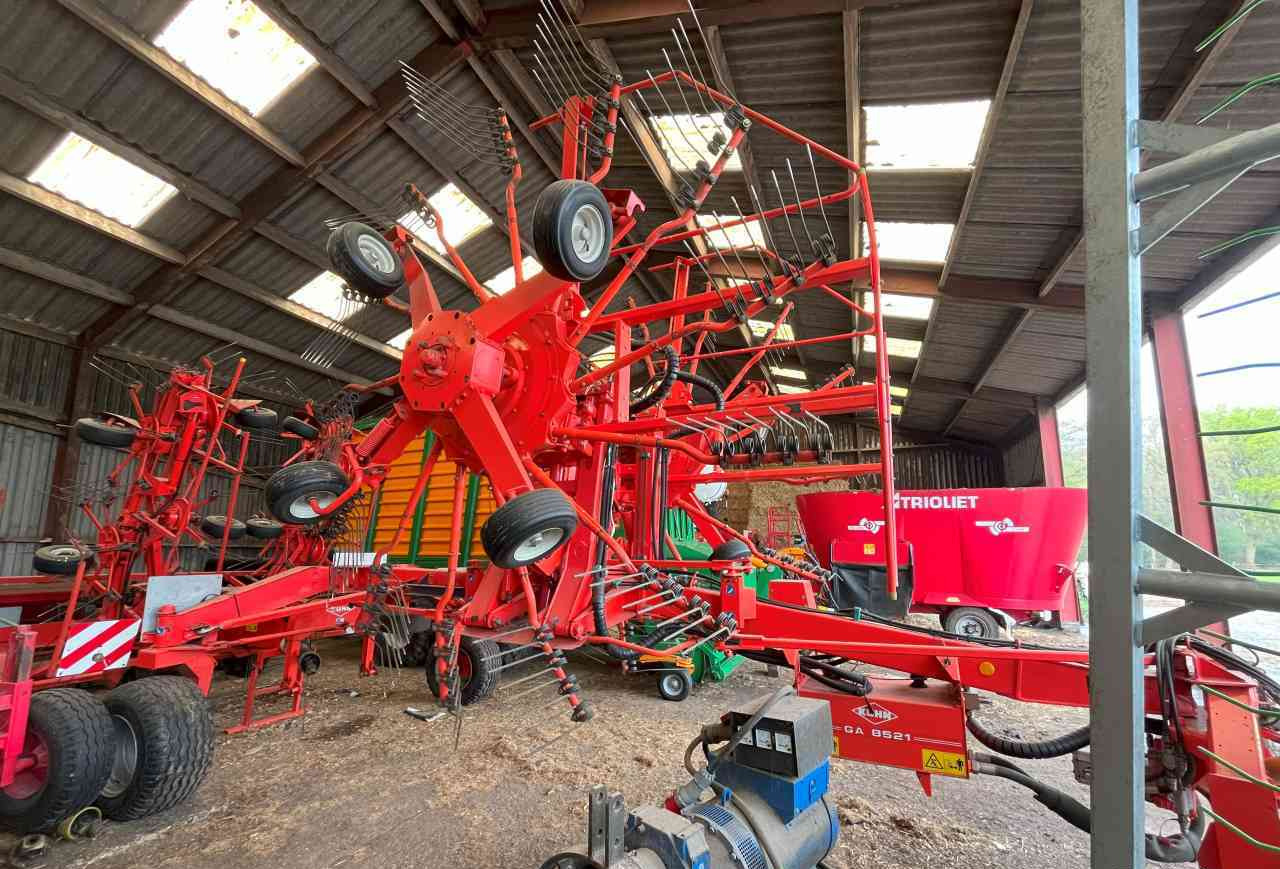 Kuhn GA 8521 zwadhark zwiller rugger rake weidebouwmachines - Tedder/ Rake: picture 2 Kuhn GA 8521 zwadhark zwiller rugger rake weidebouwmachines - Tedder/ Rake: picture 2