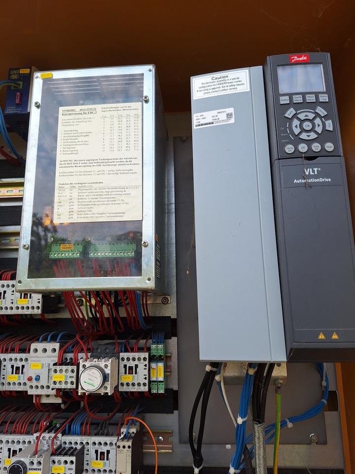 Liebherr 32TT - Self-erecting tower crane: picture 5 Liebherr 32TT - Self-erecting tower crane: picture 5