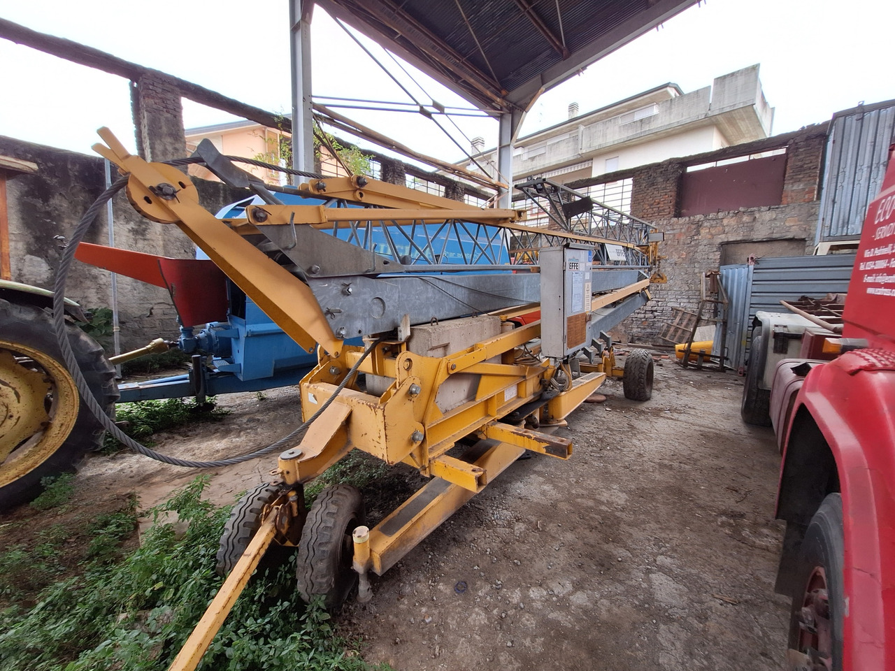 POTAIN HD10A - Self-erecting tower crane: picture 3 POTAIN HD10A - Self-erecting tower crane: picture 3