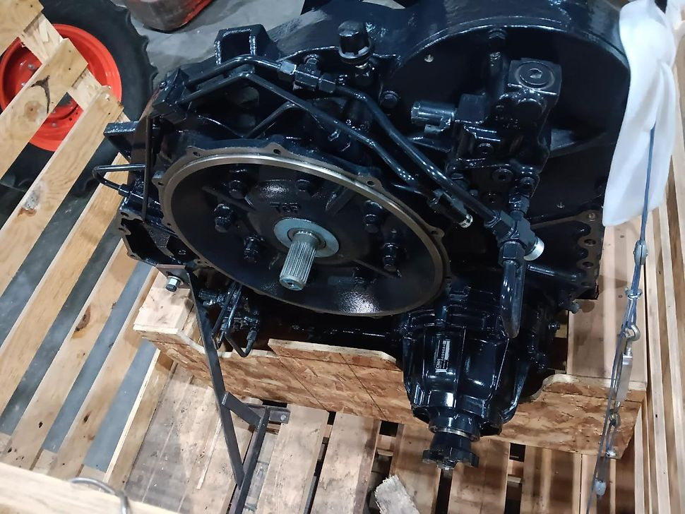 Case IH 47590627 CNH Verteilergetriebe - Tool/ Equipment: picture 2 Case IH 47590627 CNH Verteilergetriebe - Tool/ Equipment: picture 2