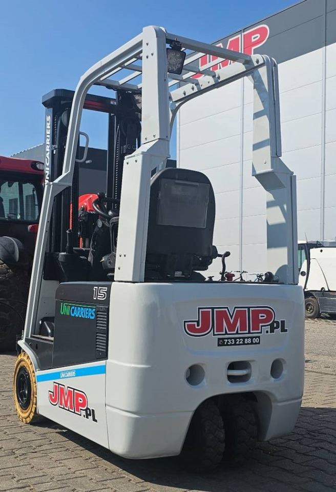 UniCarriers A1N1L15Q DRIVE-IN CAB - Electric forklift: picture 3 UniCarriers A1N1L15Q DRIVE-IN CAB - Electric forklift: picture 3