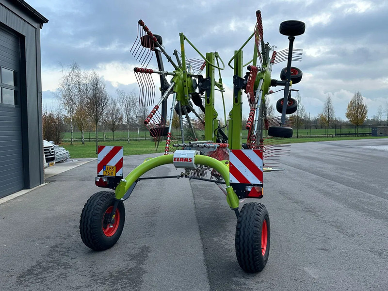 Claas Liner 2700 - Tedder/ Rake: picture 4 Claas Liner 2700 - Tedder/ Rake: picture 4