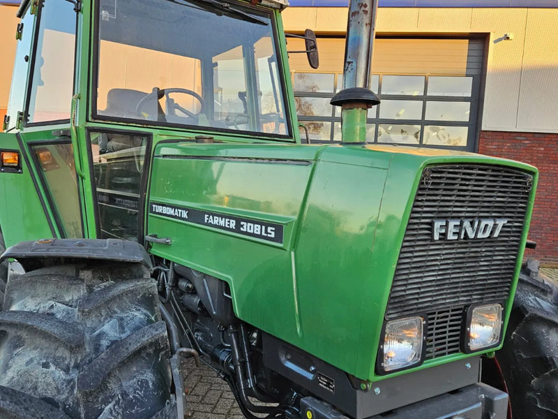Farm tractor Fendt FARMER 308 LSA: picture 10