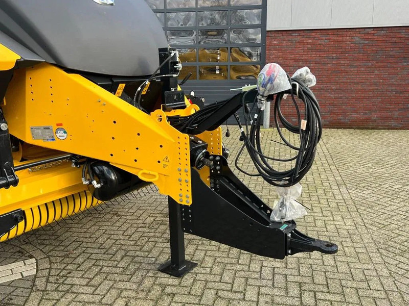 New Holland Bigbaler 1270 plus - Square baler: picture 4 New Holland Bigbaler 1270 plus - Square baler: picture 4