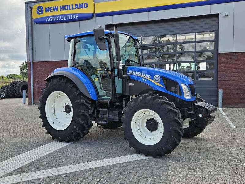 New Holland T5.85 Dual command - Farm tractor: picture 1 New Holland T5.85 Dual command - Farm tractor: picture 1