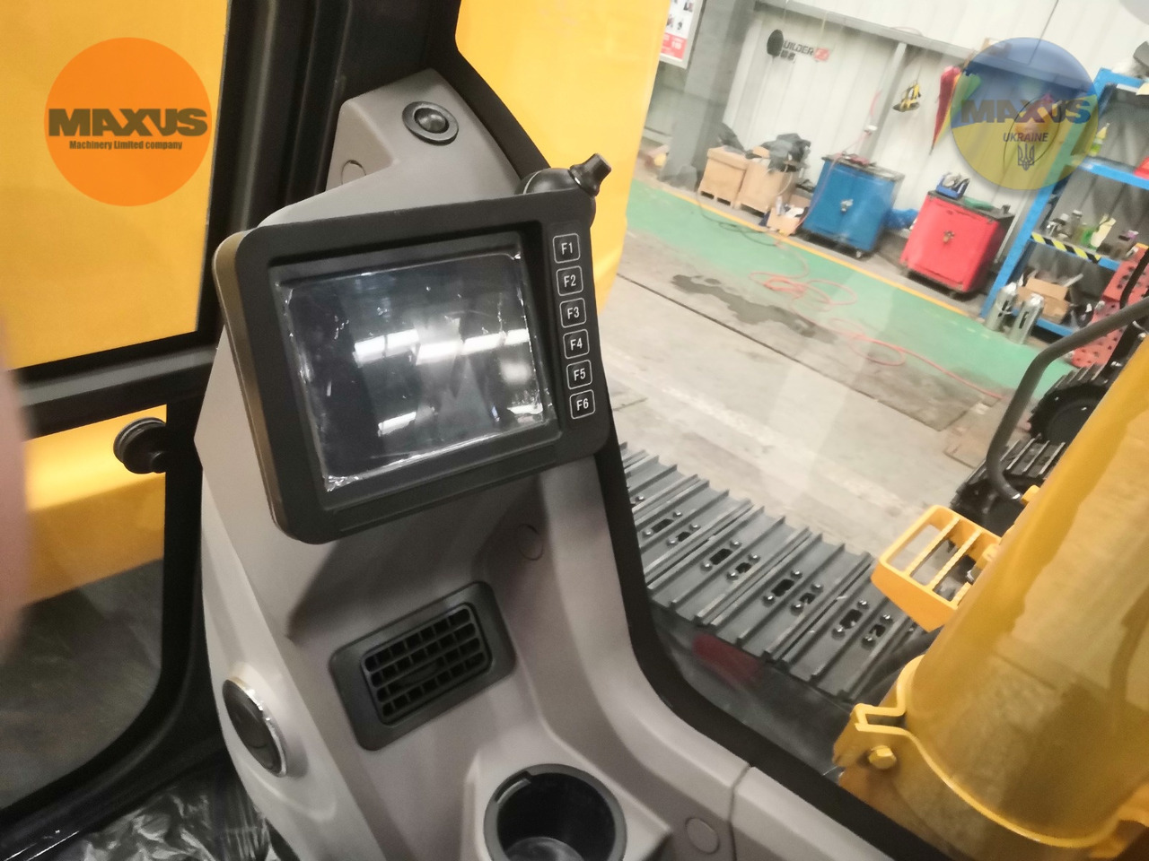 Maxus Crawler excavator model M 130 - Crawler excavator: picture 3 Maxus Crawler excavator model M 130 - Crawler excavator: picture 3