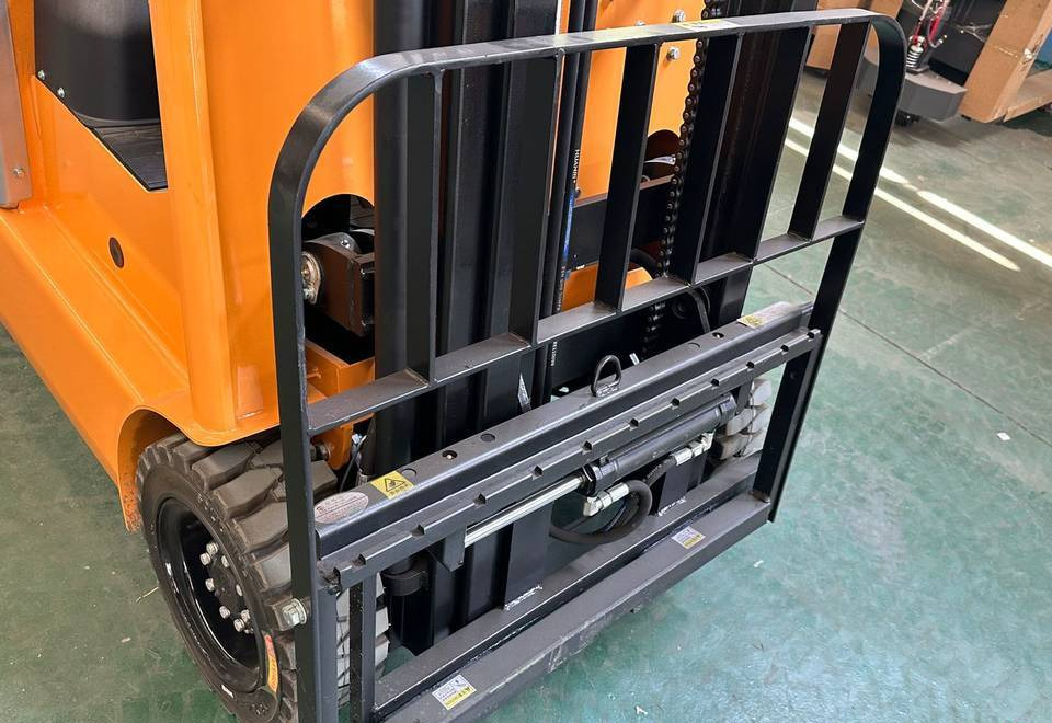 NEW MAXUS Electric Forklift 2 tons Warranty up to 10 YEARS | НОВИЙ Електричний MAXUS вилковий навантажувач 2 тонни Гарантія до 10 РОКІВ - Electric forklift: picture 5 NEW MAXUS Electric Forklift 2 tons Warranty up to 10 YEARS | НОВИЙ Електричний MAXUS вилковий навантажувач 2 тонни Гарантія до 10 РОКІВ - Electric forklift: picture 5